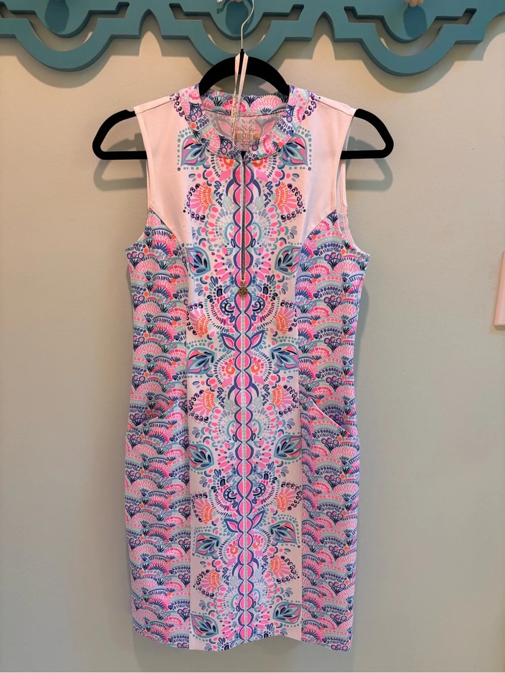 Lilly Pulitzer Luxletic Courtney Dress in Resort White Chic Retreat - Picture 2 of 5